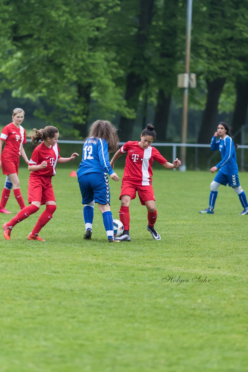 Bild 236 - wCJ SV Steinhorst/Labenz - VfL Oldesloe : Ergebnis: 18:0